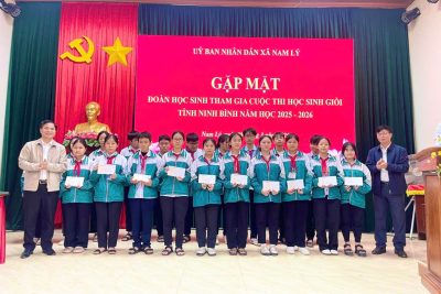 VINH DANH HỌC SINH ĐẠT GIẢI TRONG KỲ THI HỌC SINH GIỎI, CUỘC THI STEM CẤP TỈNH